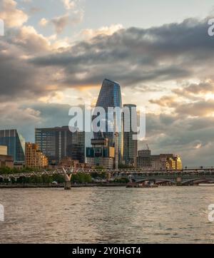 Southwark e Southbank London Foto Stock