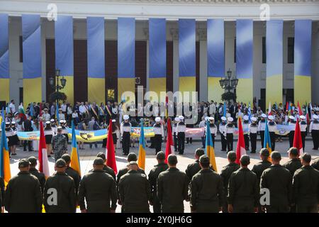 Odessa, Ucraina. 2 settembre 2024. Vista generale dell'evento festivo in Piazza Birzhevaya Una cerimonia solenne per il giorno della città di Odessa si è tenuta vicino al Consiglio comunale in Piazza Birzhova. Credito: SOPA Images Limited/Alamy Live News Foto Stock