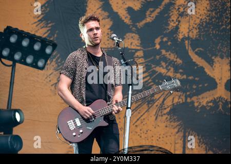 6 luglio 2024: Mike Kerr si esibisce con Royal Blood al festival IDays di Milano Foto Stock