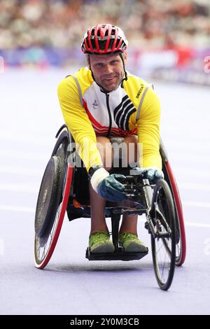 Parigi, Francia. 3 settembre 2024. Il belga Peter Genyn si aggiudica la medaglia di bronzo nella finale maschile di 200 m nella categoria T51 della Para Athletics, il giorno 7 dei Giochi Paralimpici estivi 2024 a Parigi, Francia martedì 03 settembre 2024. Le 17 Paralimpiadi si svolgeranno dal 28 agosto all'8 settembre 2024 a Parigi. BELGA PHOTO VIRGINIE LEFOUR credito: Belga News Agency/Alamy Live News Foto Stock