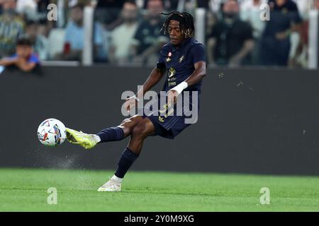 Samuel Mbangula della Juventus FC in azione durante la partita di serie A tra la Juventus FC e la Roma all'Allianz Stadium il 1° settembre 2024 a Torino. Foto Stock