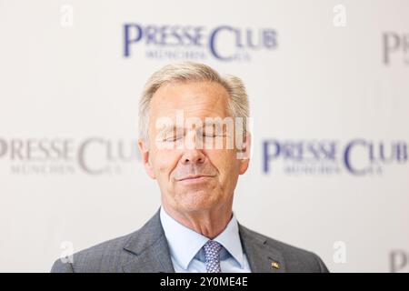 L'ex presidente tedesco Christian Wulff ( CDU ) ha parlato con i giornalisti il 3 settembre 2024 al Pressclub di Monaco, in Germania. (Foto di Alexander Pohl/Sipa USA) Foto Stock