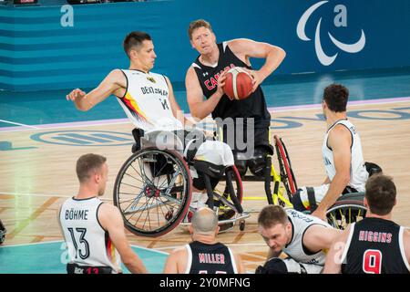 Parigi, Francia. 2 settembre 2024. Paralimpiadi, Parigi 2024, uomini su sedia A rotelle basket, gruppo A, Canada - Germania, Bercy Arena, Patrick Anderson di passaggio. Crediti: Jacques Julien / Alamy Live News Foto Stock