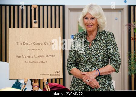 Queen Camilla apre il nuovo Dyson Cancer Centre presso il Royal United Hospitals Bath NHS Foundation Trust, a Combe Park, Bath. Data foto: Martedì 3 settembre 2024. Foto Stock