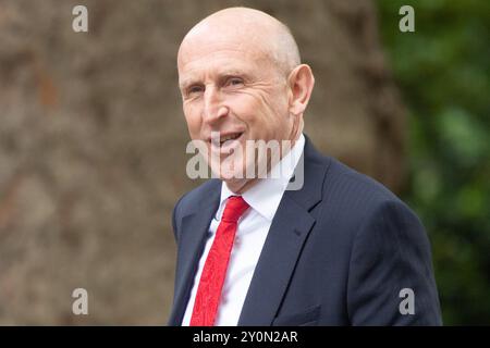 Londra, Regno Unito. 3 settembre 2024. Nella foto, John Healey, Segretario di Stato per la difesa, arriva per una riunione di gabinetto a Downing Street. Credito: Justin ng/Alamy Live News. Foto Stock