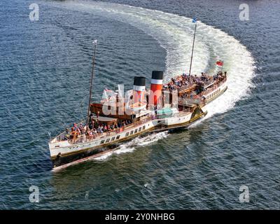 Vista aerea di PS Waverley, l'unico piroscafo a pale al mondo. Foto Stock