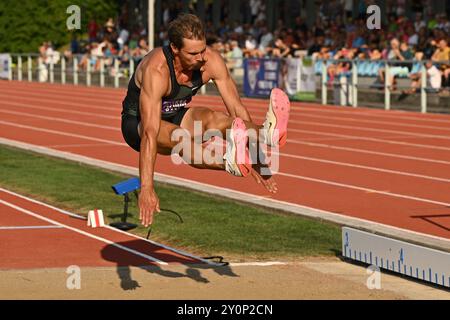 Turnov, Repubblica Ceca. 3 settembre 2024. L'atleta ceco Adam Sebastian gareggia nel salto lungo durante il Ludvik Danek Memorial Athletic Meeting, a Turnov, Repubblica Ceca, il 3 settembre 2024. Crediti: Radek Petrasek/CTK Photo/Alamy Live News Foto Stock