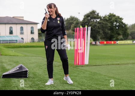 PONTYCLUN, REGNO UNITO. 3 settembre 2024. Alison George durante una sessione di allenamento maschile gallese al vale Resort, in vista della partita UEFA Nations League 2025 contro Turchia al Cardiff City Stadium il 6 settembre. (PIC di John Smith/FAW) credito: Football Association of Wales/Alamy Live News Foto Stock