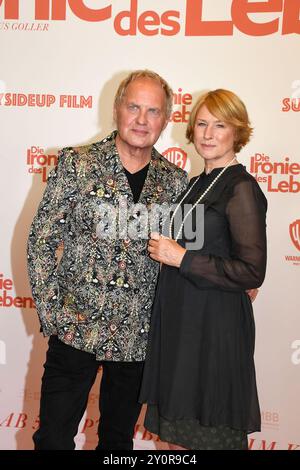 Uwe Ochsenknecht und Corinna Harfouch bei der „die Ironie des Lebens“ Film Premiere AM 3.09.2024 a Muenchen Foto Stock