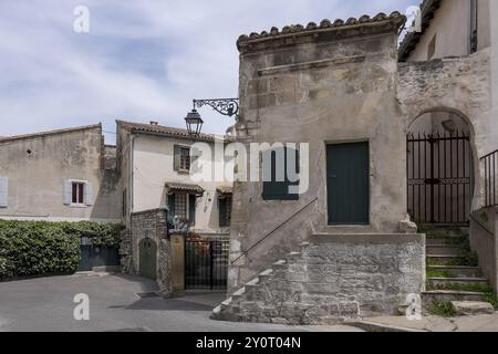 Nel centro storico di Arles, Provenza, Francia, Europa Foto Stock