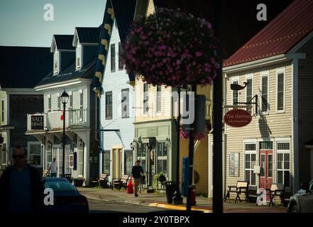 Mattina presto su Water Street nel centro di Saint Andrews, New Brunswick, Canada. Foto Stock