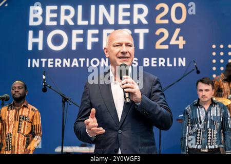 Kai Wegner beim 22. Berliner Hoffest am Roten Rathaus. Berlino, 03.09.2024 *** Kai Wegner al 22 Berlin Court Festival al Rotes Rathaus Berlin, 03 09 2024 foto:XS.xZeitzx/xFuturexImagex hoffest 4908 Foto Stock