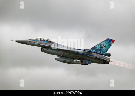 Netherlands Air Force General Dynamics F-16AM Combat Fighter Jet dal 312 Squadron parte dalla RAF Fairford in Inghilterra dopo aver partecipato al RIAT Foto Stock