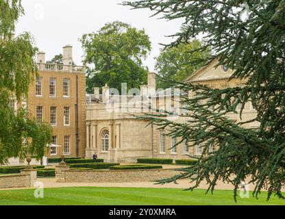 Aynhoe Hall - ampia ristrutturazione di Restoration hardware (RH). Rinominato "RH England The Gallery at Aynho Park". Retail e settore alberghiero di fascia alta. Foto Stock