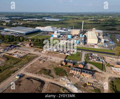 Costruzione di nuove abitazioni in costruzione, Middlewich, Cheshire, Inghilterra Foto Stock