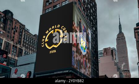 Mockup come esempio per il marketing di cartelloni pubblicitari per la Coppa del mondo FIFA Club 25, Auckland City, New York City, NY, SOLO EDITORIALE USA! Foto Stock