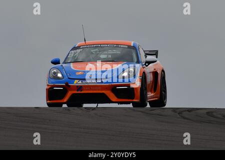 Paul Porter, Porsche 718 Cayman GT4 Clubsport, Team Parker Racing, Porsche Sprint Challenge Gran Bretagna 2024, una singola serie di marchi con tutti i piloti Foto Stock