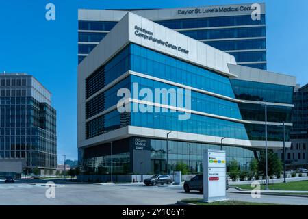 Houston, Texas, USA - 3 aprile 2024: Dan L Duncan Comprehensive Cancer Center presso il Baylor St. Luke's Medical Center di Houston, Texas, USA. Foto Stock