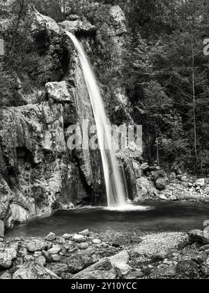 Wasserfall cascata d'Ampola, Palvico, Storo Foto Stock