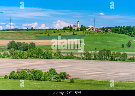 Germania, Baviera, distretto di Ebersberg, Bruck, distretto di Alxing, Moosachtal con vista sul villaggio, vista da Nebelberg Foto Stock