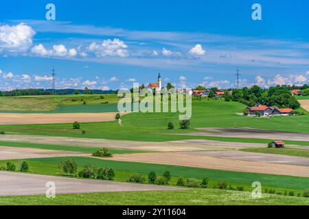 Germania, Baviera, distretto di Ebersberg, Bruck, distretto di Alxing, Moosachtal con vista sul villaggio, vista da Nebelberg Foto Stock