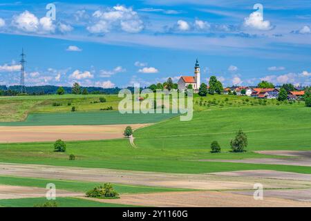 Germania, Baviera, distretto di Ebersberg, Bruck, distretto di Alxing, Moosachtal con vista sul villaggio, vista da Nebelberg Foto Stock