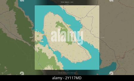 Pulau Samosir nel lago Toba, appartenente all'Indonesia, descritto ed evidenziato su una mappa topografica in stile umanitario OSM Foto Stock