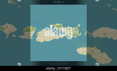 Pulau Sumbawa nel mare di Bali, appartenente all'Indonesia, descritto ed evidenziato su una mappa topografica in stile umanitario OSM Foto Stock