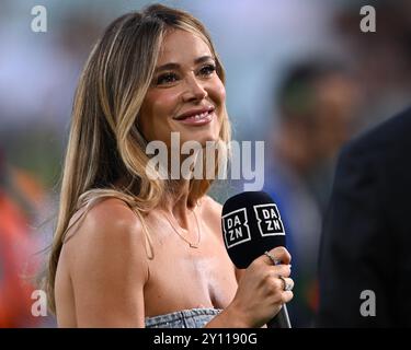 Torino, Italia. 1 settembre 2024. Diletta Leotta prima della partita di serie A tra Juventus FC e AS Roma all'Allianz Stadium di Torino, Italia Soccer (Cristiano Mazzi/SPP) crediti: SPP Sport Press Photo. /Alamy Live News Foto Stock