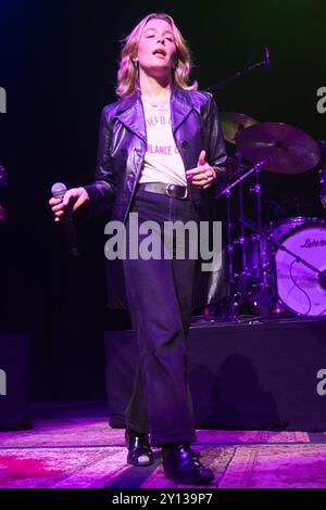 Londra, Regno Unito. 4 settembre 2024. La cantautrice americana Maggie Rogers si esibisce all'Hackney Empire come parte del suo "Don't Forget me" Tour 2024. Credito: Justin ng/Alamy Live News Foto Stock