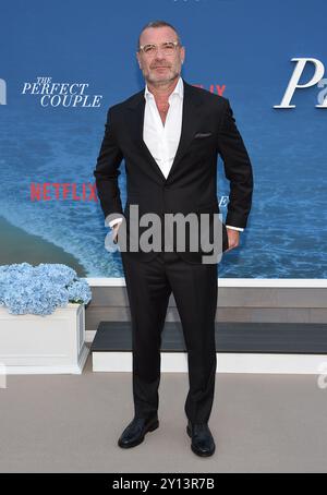 Hollywood, Stati Uniti. 4 settembre 2024. Liev Schreiber arriva alla prima di Netflix "The Perfect Couple" a Los Angeles tenutasi all'Egyptian Theatre il 4 settembre 2024 a Hollywood, CA. © Lisa OConnor/AFF-USA.com Credit: AFF/Alamy Live News Foto Stock