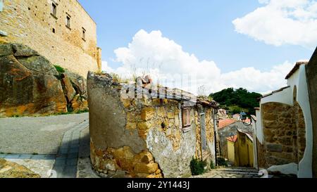 Castello e borgo medievale di Monteverde Irpino, Avellino, Campania. Italia Foto Stock