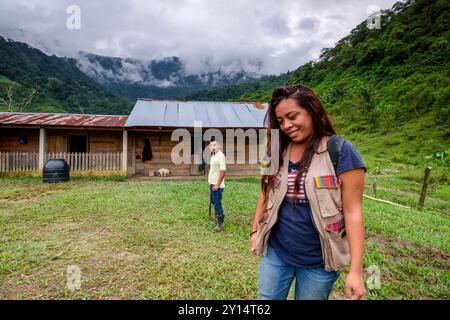 Progetto di energia idroelettrica madre Selva, Sierra de los Cuchumatanes, Quiche, Repubblica del Guatemala, America centrale. Foto Stock