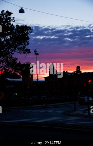 Tramonto sulla strada a Malmo, Svezia Foto Stock