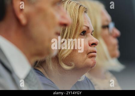 (RL) Nancy Faeser (SPD), Ministro federale dell'interno e degli affari interni, e Holger Muench, Presidente dell'Ufficio federale di polizia criminale (BKA), registrati durante la conferenza stampa sul rapporto federale sulla situazione della criminalità organizzata 2023. Berlino, 5 settembre 2024. Foto Stock