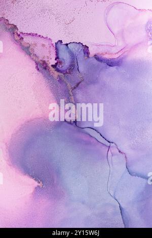 Splendida arte astratta in tenui colori viola e rosa che sfoggiano forme fluide e un'armoniosa miscela di colori Foto Stock