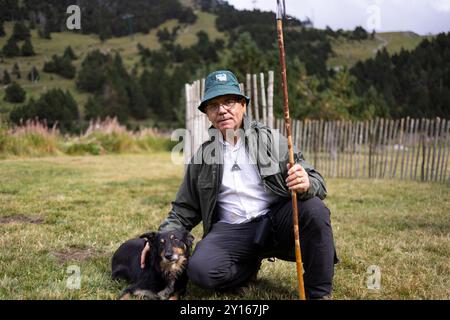 Hilari Novillo alla mostra Sant Gil Festivity Pastore cane. Vall de Núria (Pirenei), Queralbs, El Ripollès, Girona, Catalogna, Spagna. Foto Stock