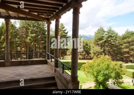 Vista dal Parador. Hoyos del Espino, provincia di Avila, Castilla Leon, Spagna. Foto Stock