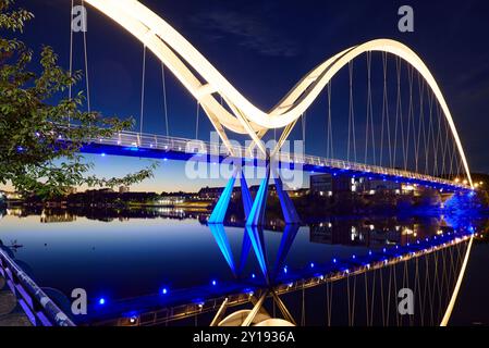 Ponte di Infinity, Stockton on Tees Regno Unito Foto Stock