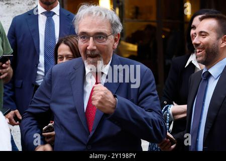 Roma, Italia. 5 settembre 2024. Il presidente della regione Francesco Rocca incontra il Ministro Adolfo Urso al Minstero per le imprese ed il Made in Italy per un tavolo sulla Fondazione Santa Lucia Roma, Italia Ñ Gioved“ 05 settembre 2024 - Cronaca - (foto di Cecilia Fabiano/LaPresse) il Presidente della regione Francesco Rocca incontra il Ministro Adolfo Urso presso il Ministero delle imprese e del Made in Italy per una discussione sulla Fondazione Santa Lucia Roma, Italia - giovedì 05 settembre, settembre 2024 - News - (foto di Cecilia Fabiano/LaPresse) crediti: LaPresse/Alamy Live News Foto Stock