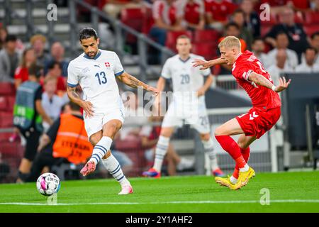 13 (sui) - Ricardo Rodriguez. UEFA Nations League: Danmark mod Schweiz - 05.09.24. København, Danmark. 5 settembre 2024. Foto Stock
