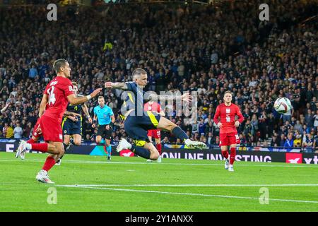 Glasgow, Regno Unito. 5 settembre 2024. La Scozia ha giocato con la Polonia a Hampden Park, Glasgow, Scozia, Regno Unito, nella prima partita della UEFA Nations League 2024. Il punteggio è stato la Scozia 2-3, la Polonia. I gol sono stati segnati da B. Gilmour, 46 minuti, S, McTominay 76 minuti e per la Polonia, S. Szymański (8')goal 8 minuti, R. Lewandowski (44' Pen) e N. Zalewski (90' 7 Pen). Crediti: Findlay/Alamy Live News Foto Stock