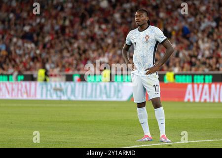 5 settembre 2024. Lisbona, Portogallo. Rafael Leao (17), l'attaccante portoghese e milanese, in azione durante la fase di Lega del gruppo 1 della UEFA Nations League, Portogallo vs Croazia credito: Alexandre de Sousa/Alamy Live News Foto Stock