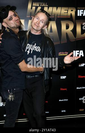 Axel One e Roman Geike (Romano) ai Metal Hammer Awards 2024 nella Uber Eats Music Hall. Berlino, 31.08.2024 Foto Stock