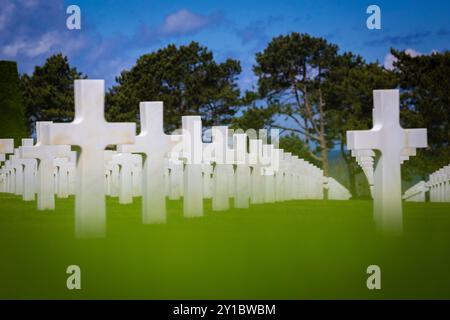 Vista del cimitero americano sulla spiaggia di Omaha. Colleville-sur-mer, Normandia, Francia, Europa occidentale. Foto Stock