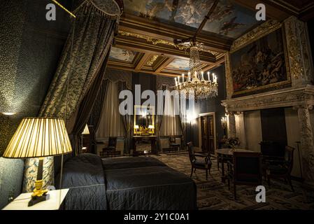 Lussuosa camera da letto reale nel Palazzo reale di Amsterdam - Paesi Bassi Foto Stock