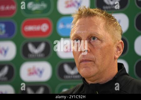 L'allenatore della Repubblica d'Irlanda Heimir Hallgrimsson durante una conferenza stampa all'Aviva Stadium di Dublino. Data foto: Venerdì 6 settembre 2024. Foto Stock