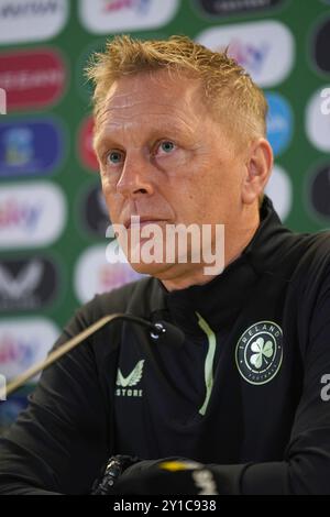 L'allenatore della Repubblica d'Irlanda Heimir Hallgrimsson durante una conferenza stampa all'Aviva Stadium di Dublino. Data foto: Venerdì 6 settembre 2024. Foto Stock