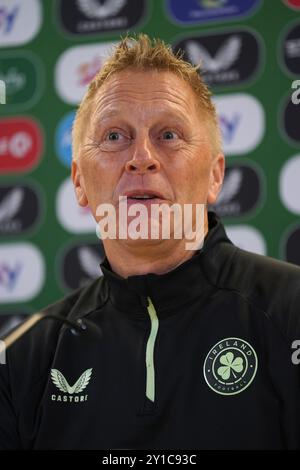 L'allenatore della Repubblica d'Irlanda Heimir Hallgrimsson durante una conferenza stampa all'Aviva Stadium di Dublino. Data foto: Venerdì 6 settembre 2024. Foto Stock