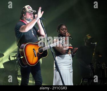 GAINESVILLE, FLORIDA, STATI UNITI. 05 SETTEMBRE 2024. Due volte vincitore del Grammy Award Zach Williams che si esibisce dal vivo. Credito: Bill Ragan/Alamy Live News Foto Stock